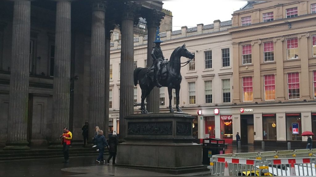 Irish Passport reminder for Celtic fans as Glasgow Delivers Brilliant Brexit Day Message