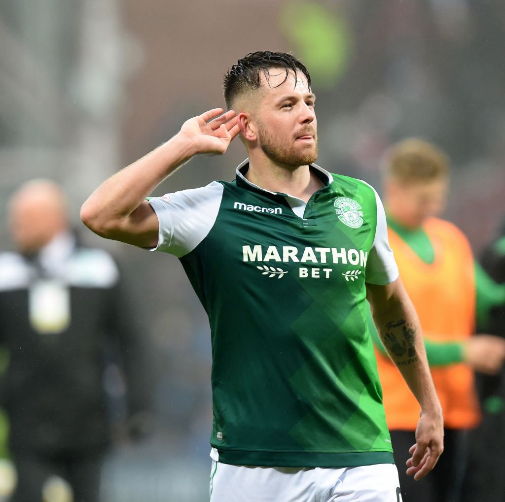 Hibs striker reveals Celtic connection that sold him on Edinburgh move