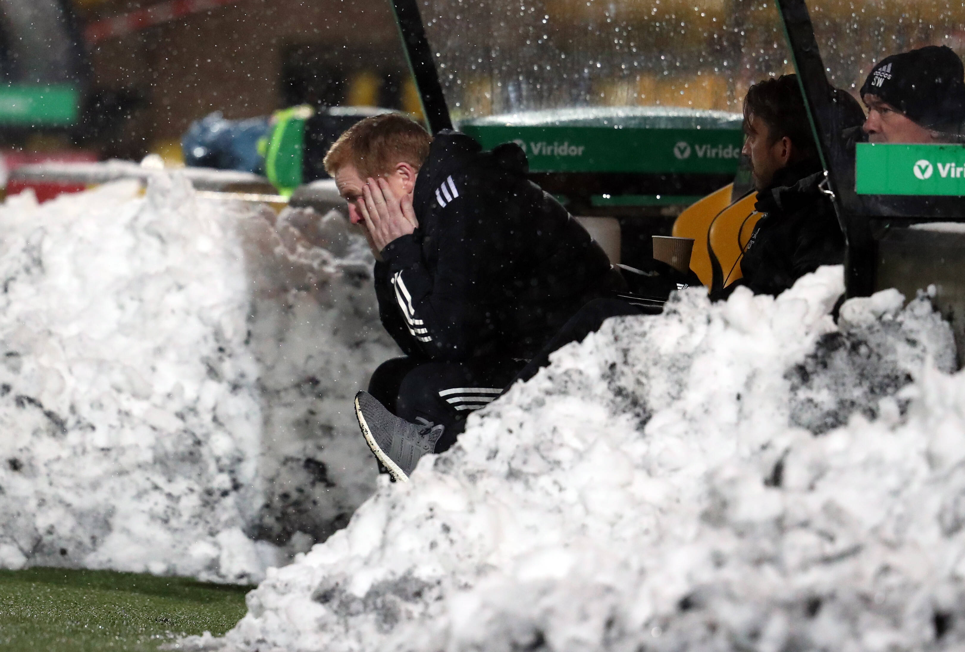 Neil Lennon suffering