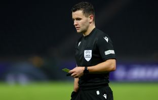 Referee Nicolas Walsh