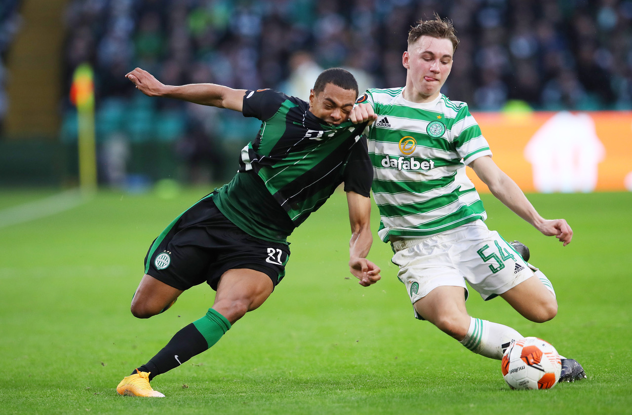 Henry Wingo of Ferencvarosi TC controls the ball during the