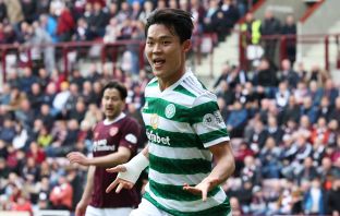 Oh Hyeon-Gyu celebrates