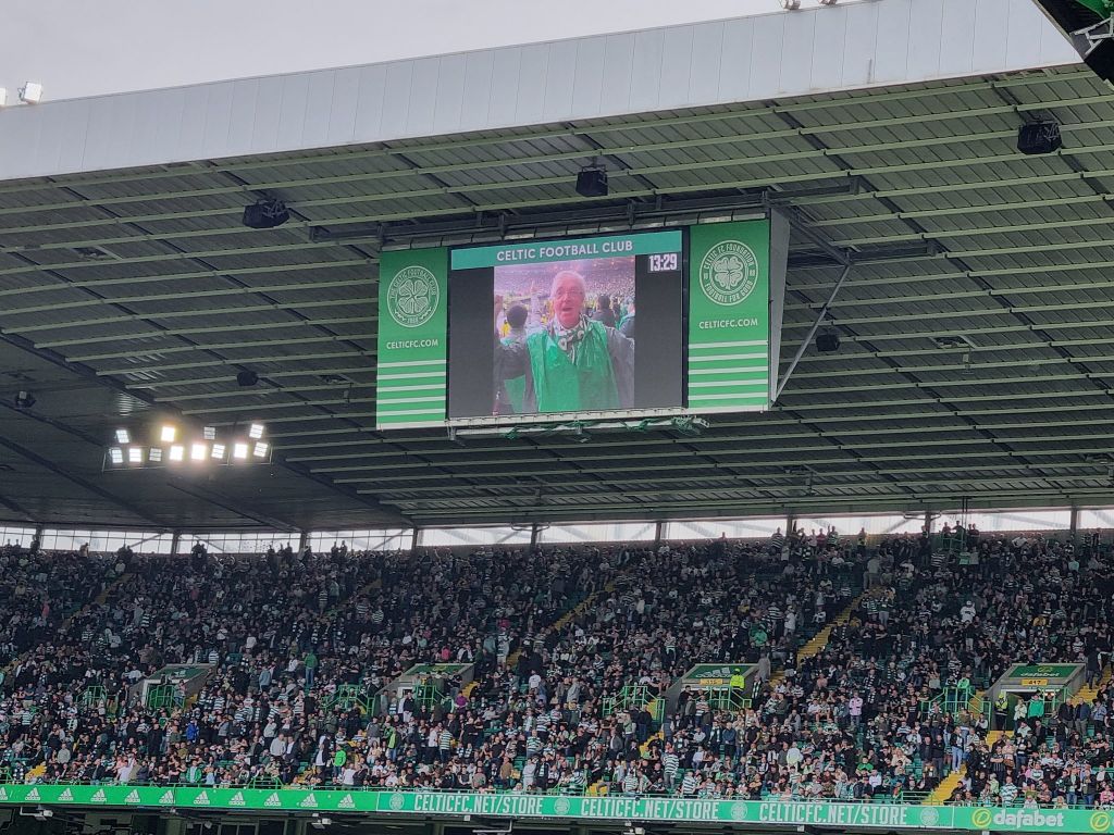 Celtic's lovely Tribute to David Potter on the big screens at Celtic Park