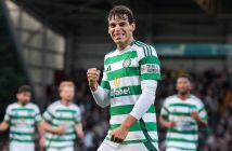 Paulo Bernardo celebrates