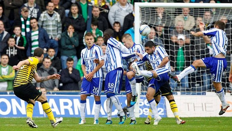 Anthony Stokes starts the Celtic comeback