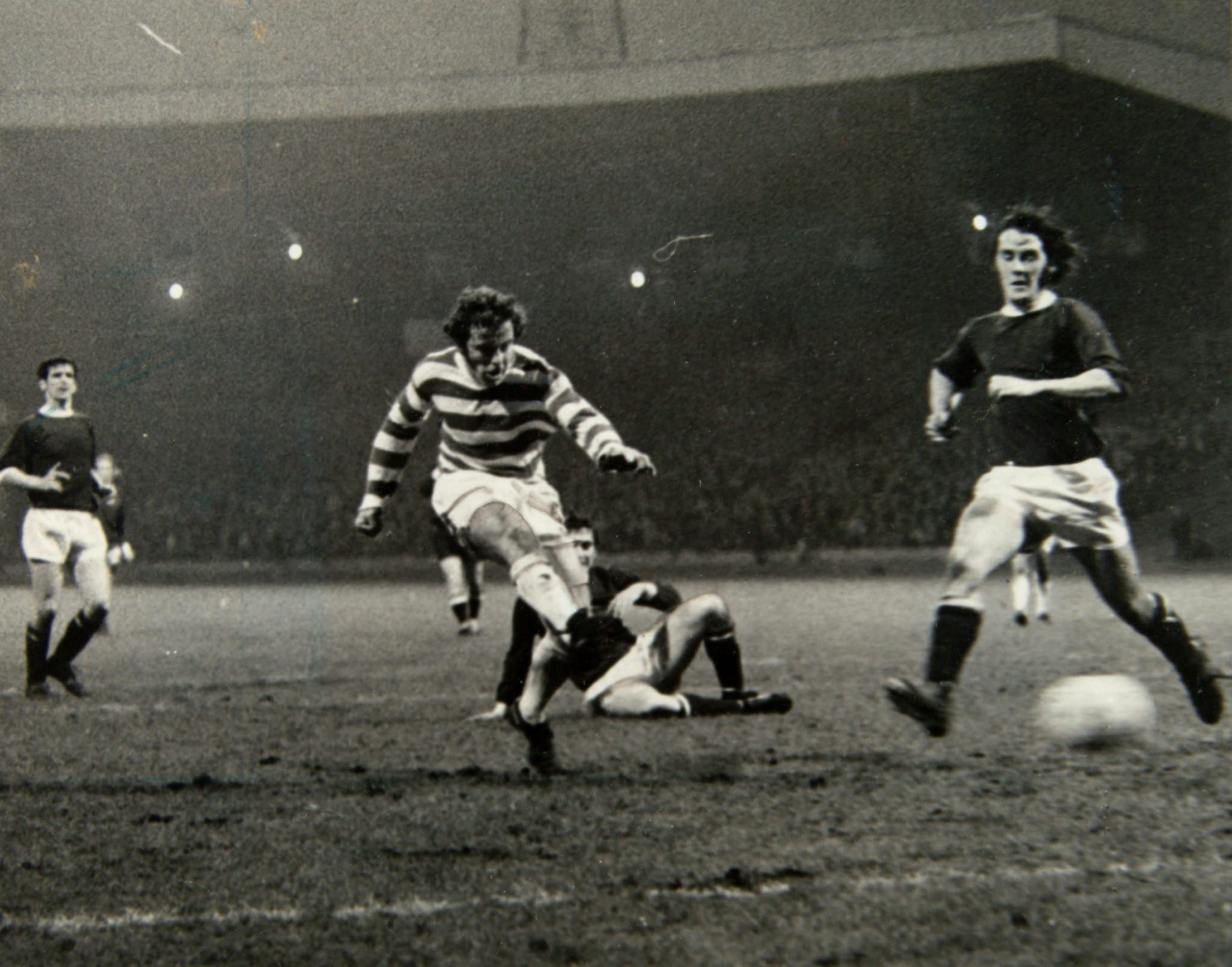 Dixie Deans scores Celtic's third goal