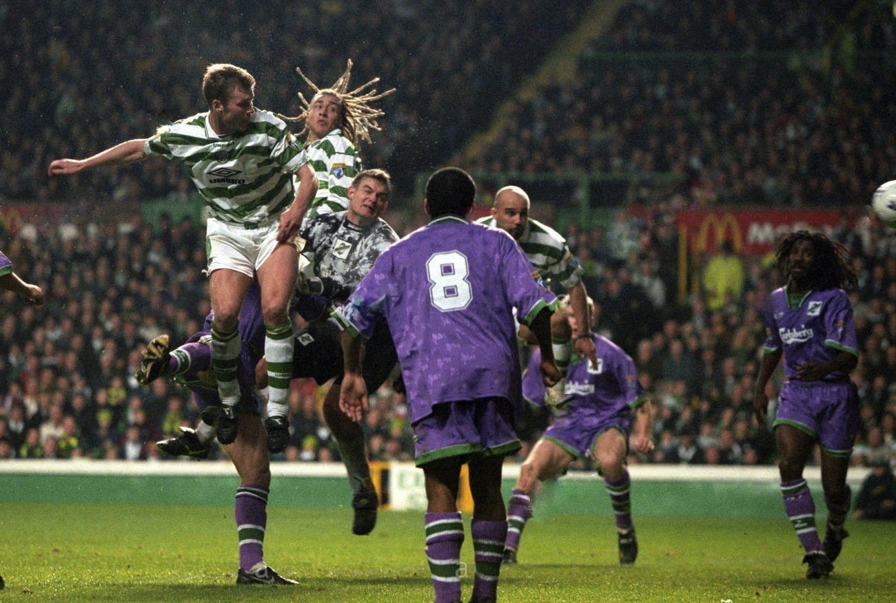 Morten Wieghorst scores