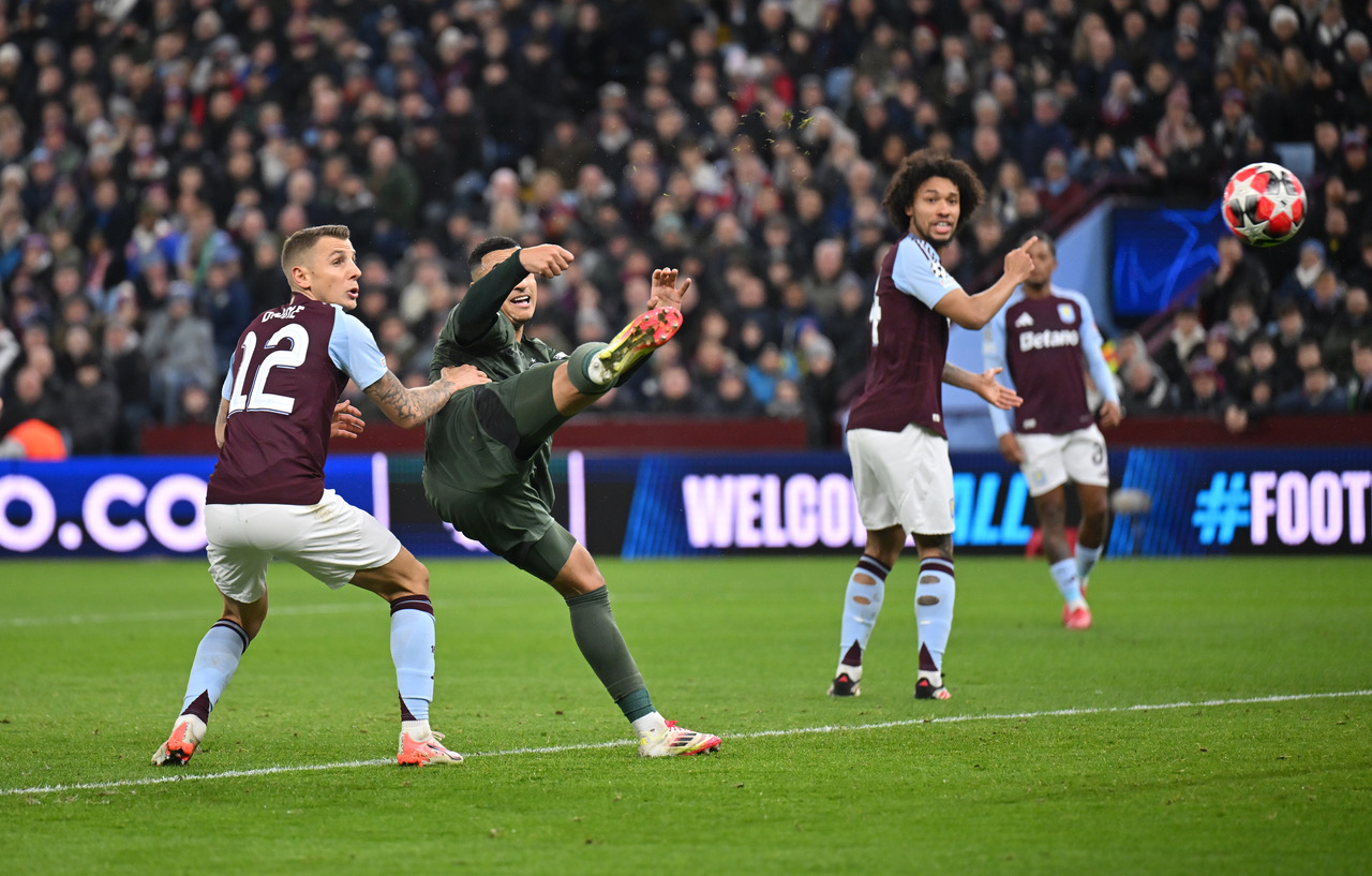 Adam idah scores