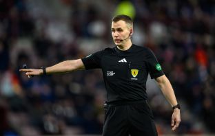 Referee Calum Scott