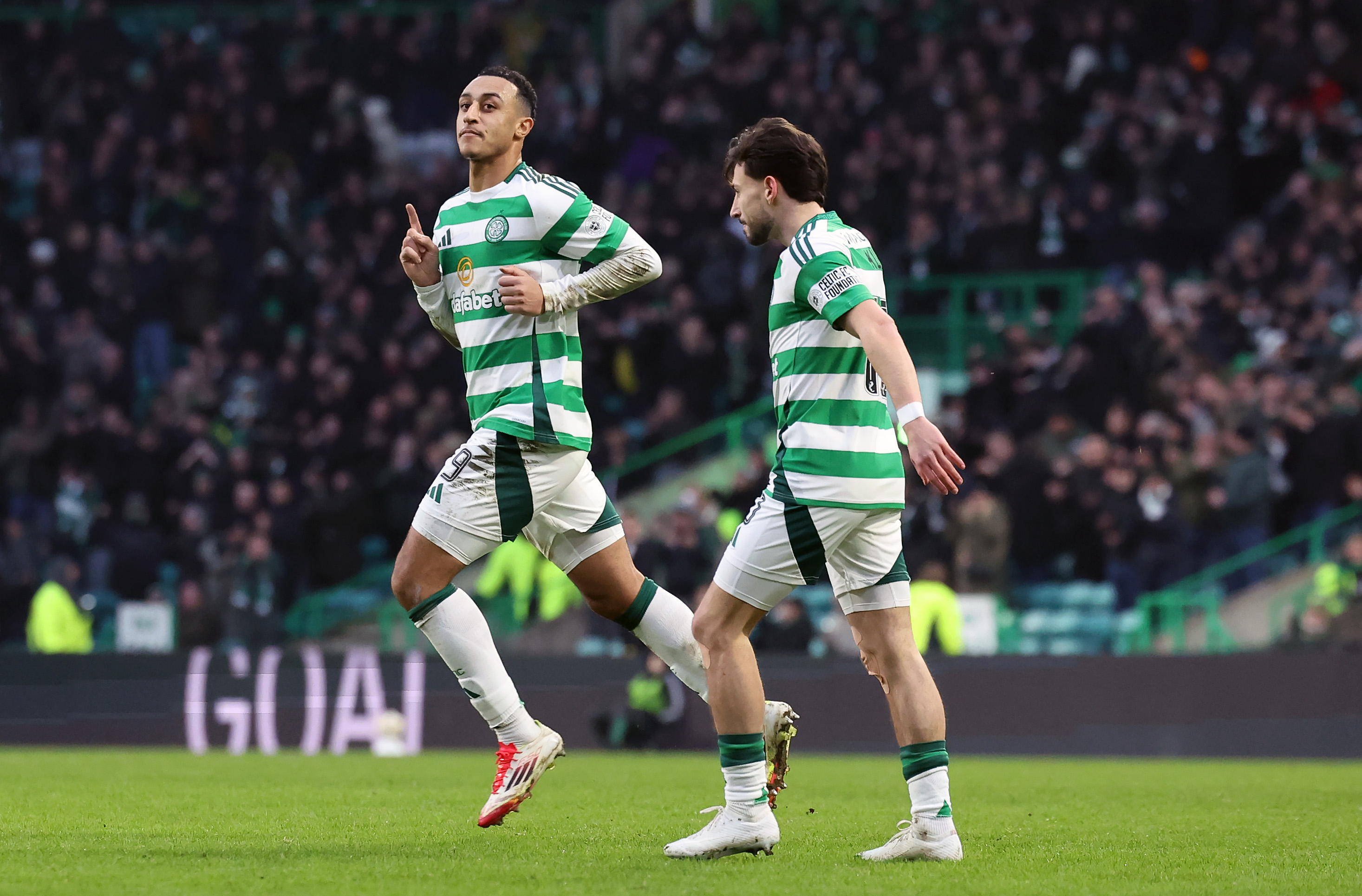 Adam Idah of Celtic celebrates