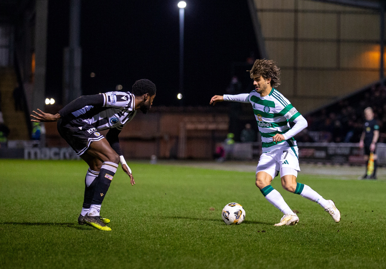 Jota on the wing.