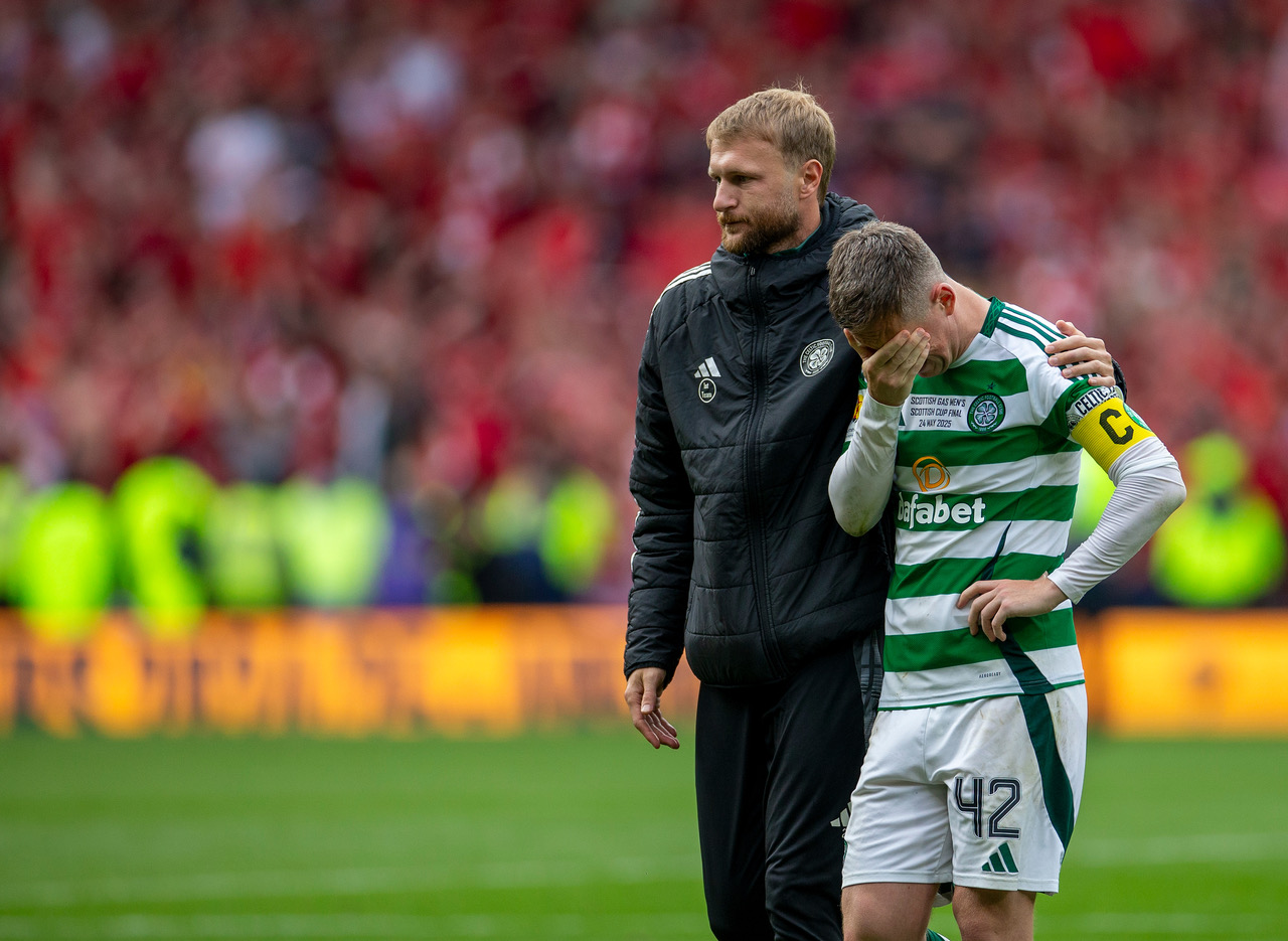 Scott Bain consoles Callum McGregor