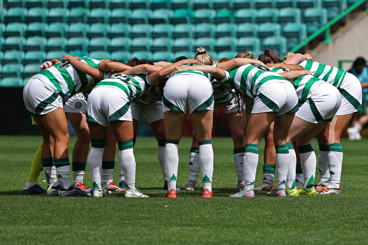 Celtic FC Women Huddle