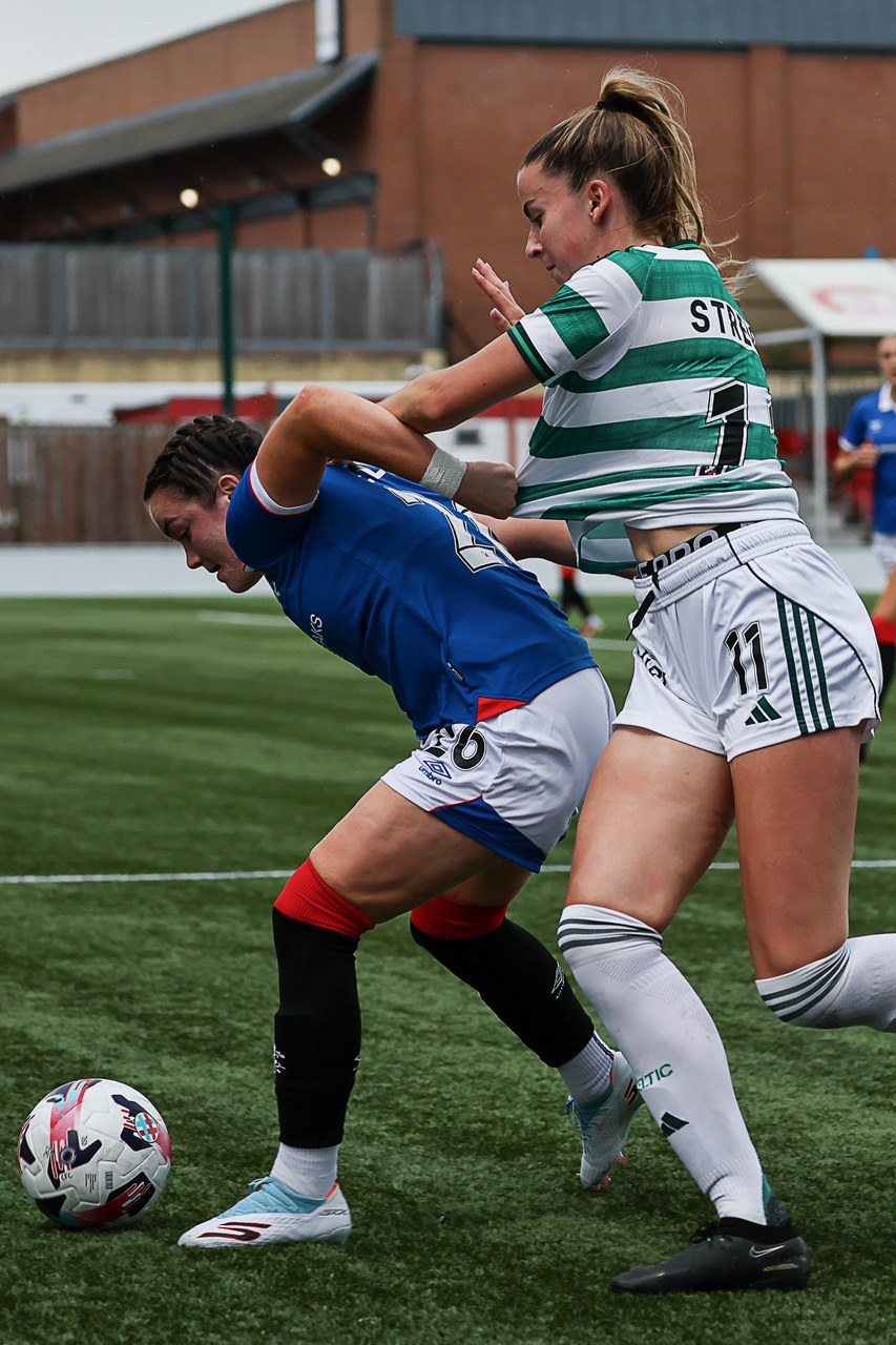 Aislin Streicek in action for Celtic 