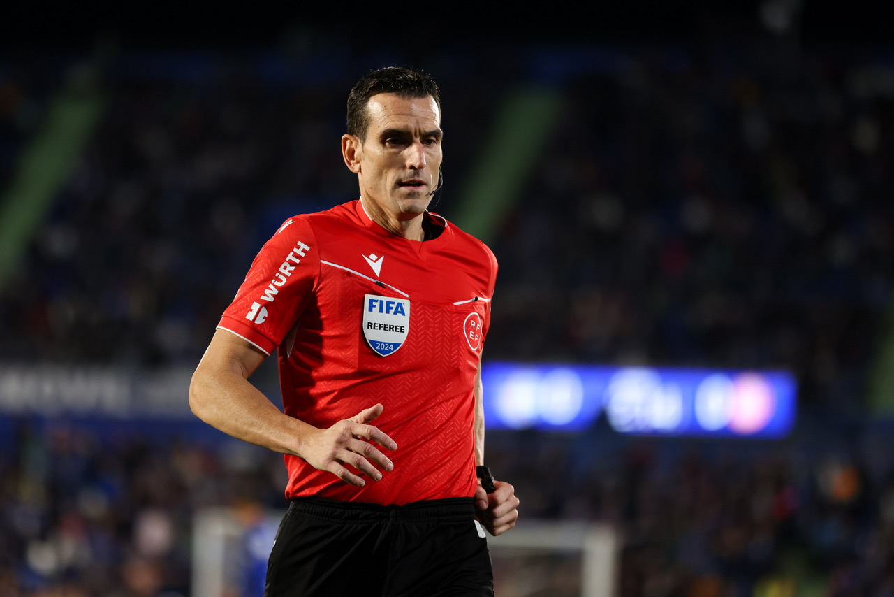 Juan Martínez Munuera, Referee 