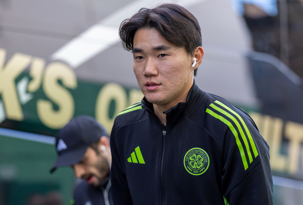 Yang arrives at Easter Road 