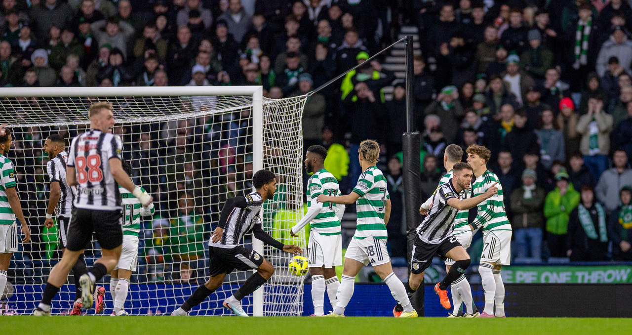 Marcus Fraser opens the scoring 