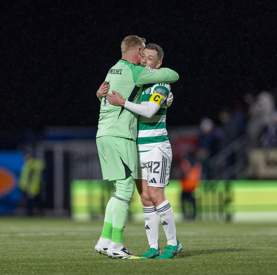 Kasper Schmeichel celebrates with Callum McGregor