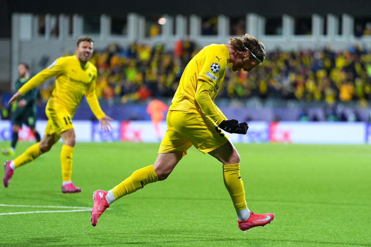 Kasper Hogh of Bodo/Glimt celebrates