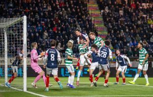 Benjamin Nygren scores the winner.