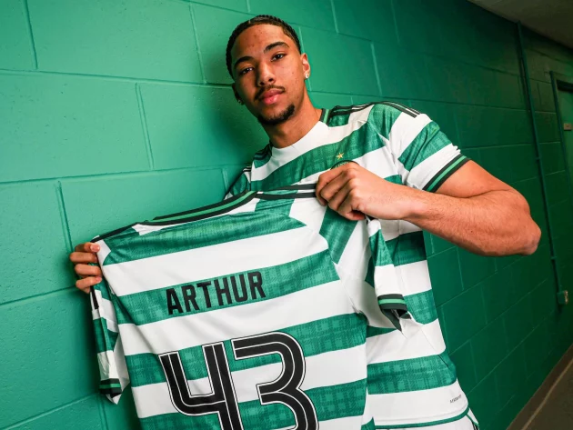 Elvis talks up Celtic new Bhoy Benjamin Arthur’s attributes