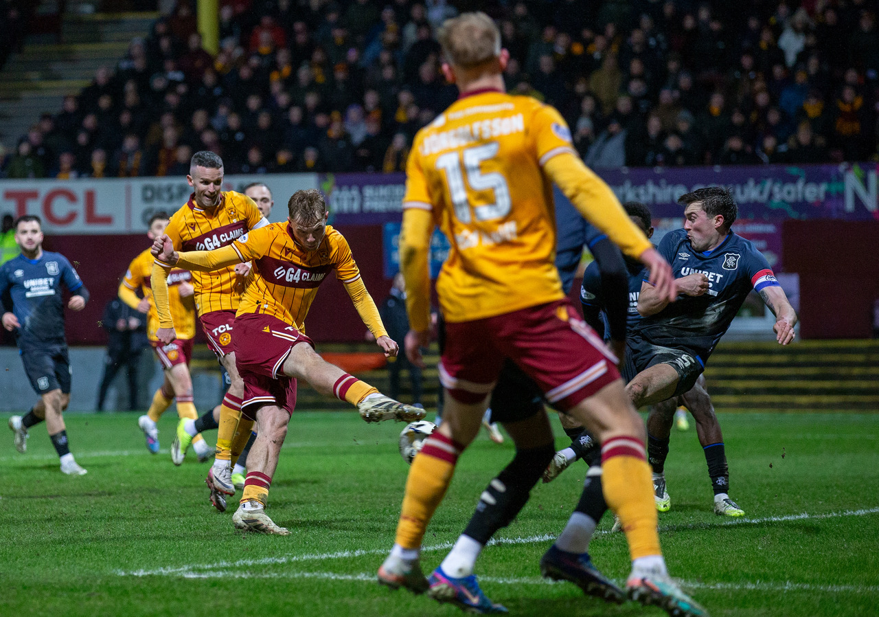 Stephen Welsh scores for Motherwell