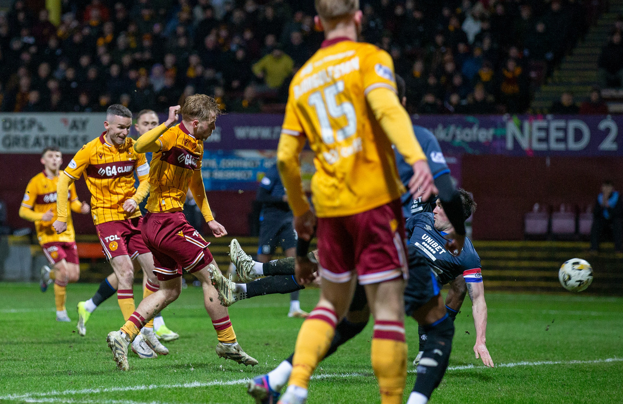 Celtic Bhoy Stephen Welsh sends ‘Have That’ message to Rangers