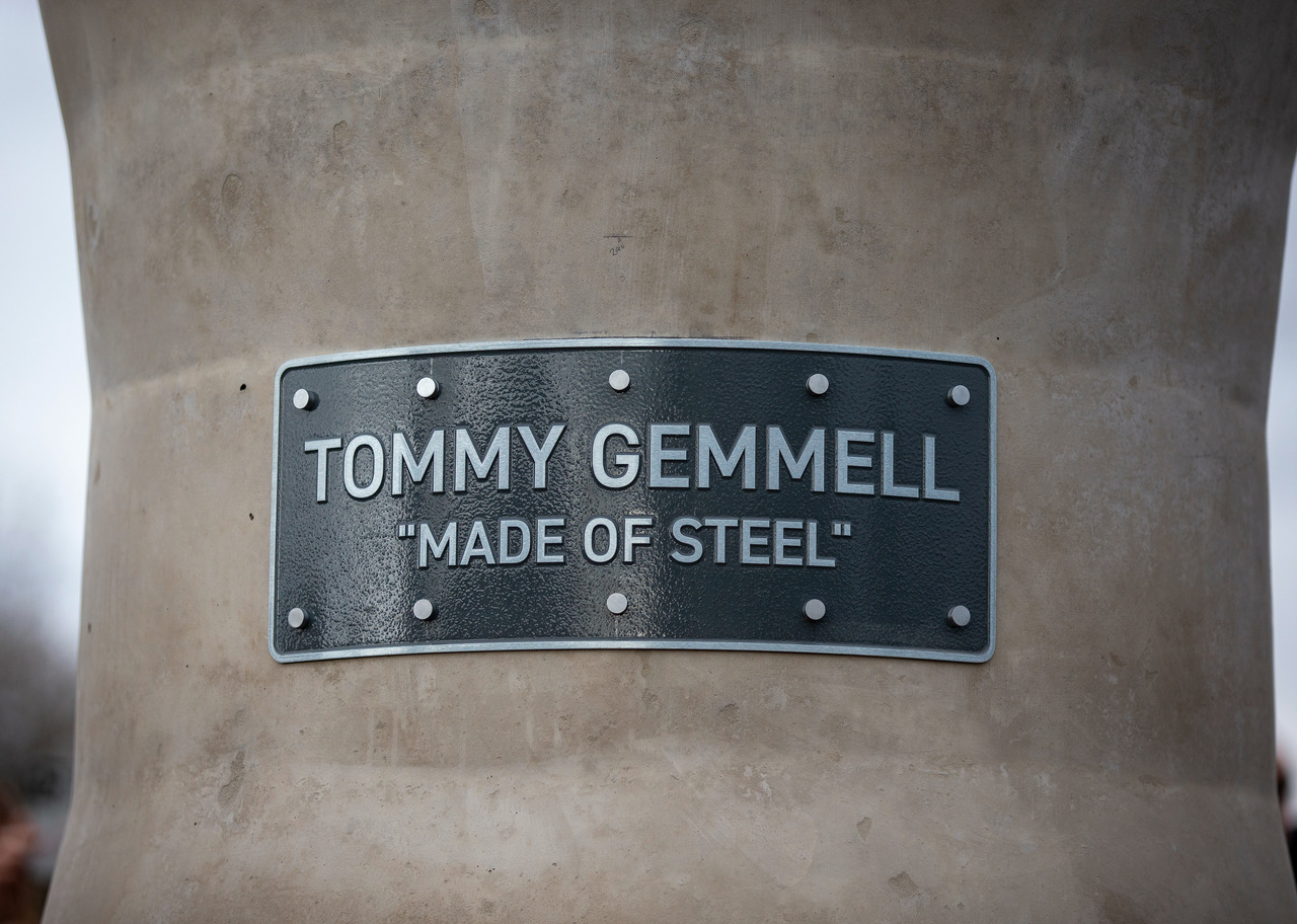 Tommy Gemmell statue unveiling at the Lisbon Lion's hometown of Craigneuk.