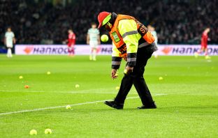 Fan protest at Celtic v VFB Stuttgart