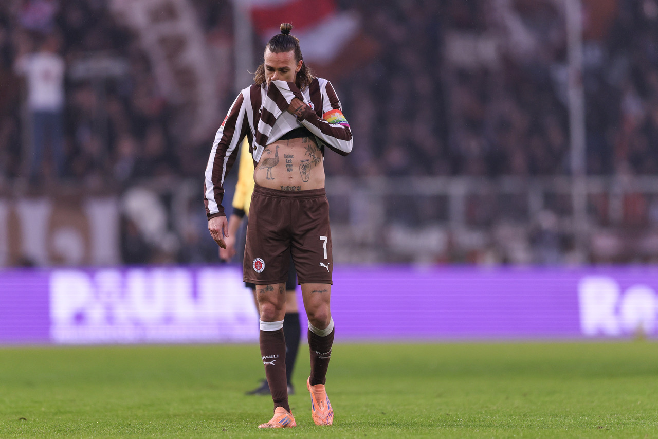 Jackson Irvine of St. Pauli 