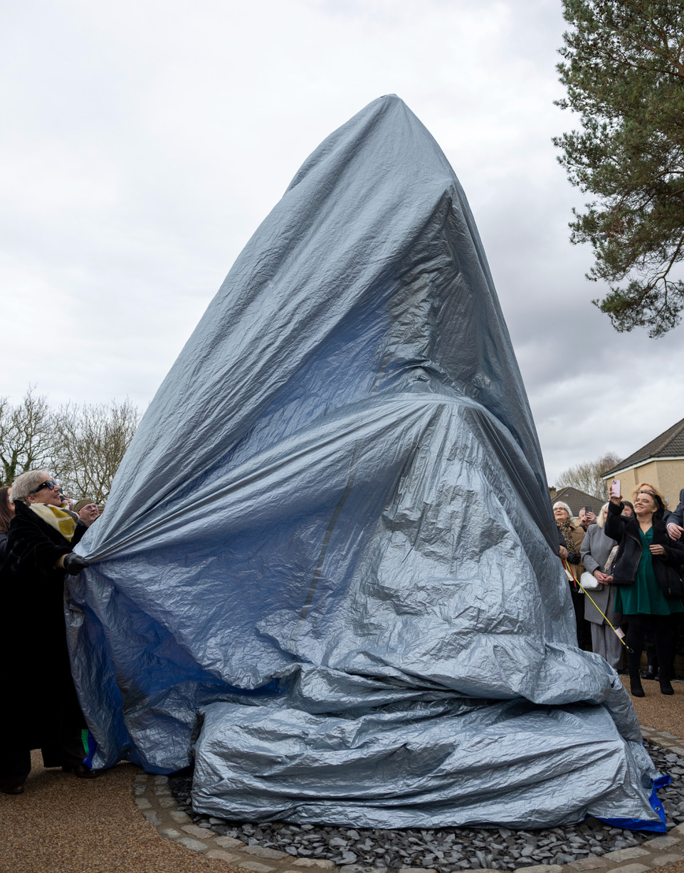 Tommy Gemmell statue unveiling at the Lisbon Lion's hometown of Craigneuk.