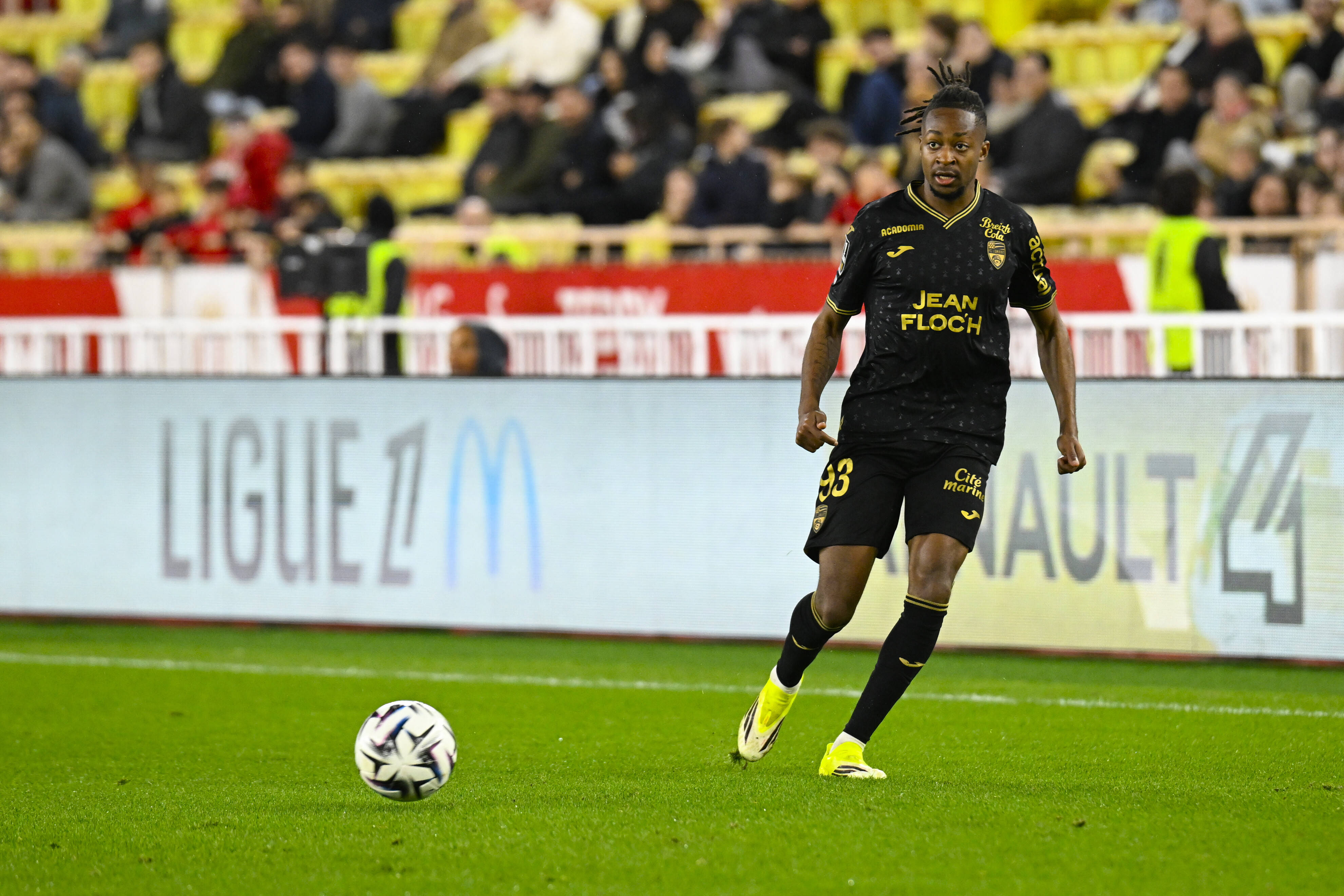 Joel Mvuka FC Lorient