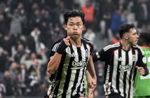 Hyeon-Gyu Oh of Besiktas celebrates