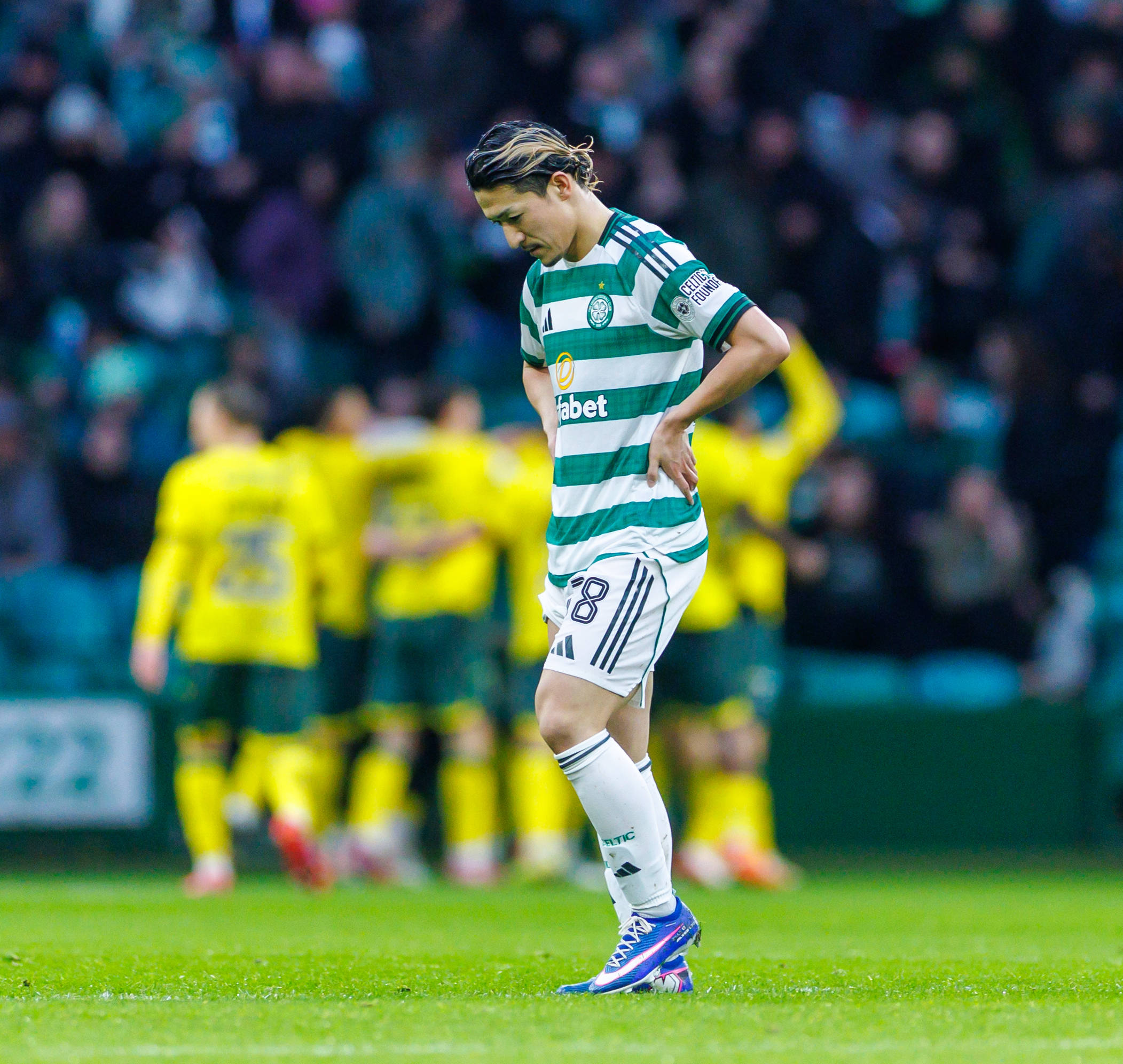 Daizen Maeda dejected