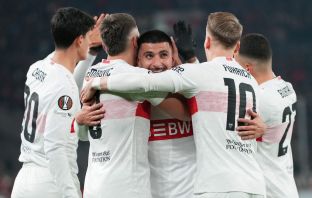 Deniz Undav of VfB Stuttgart celebrates