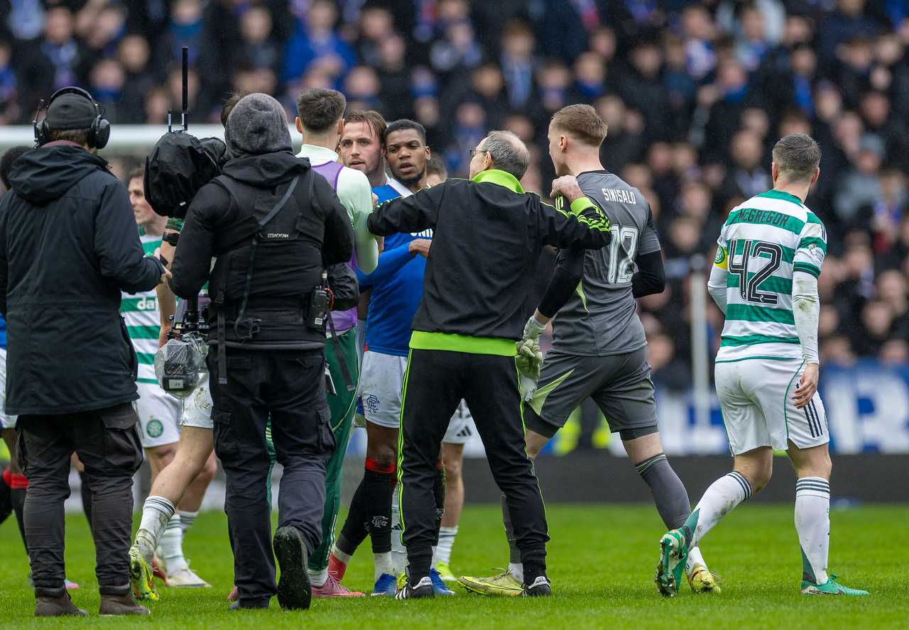 Martin O'Neill at Ibrox.