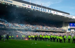 Celtic supporters in the Free Broomloan